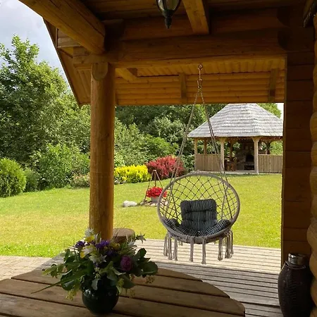 Brivdienu Maja Ar Pirti 