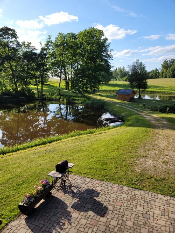 Holiday home Brivdienu Maja Ar Pirti 