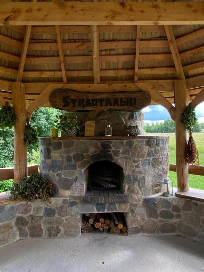 Holiday home Brivdienu Maja Ar Pirti 