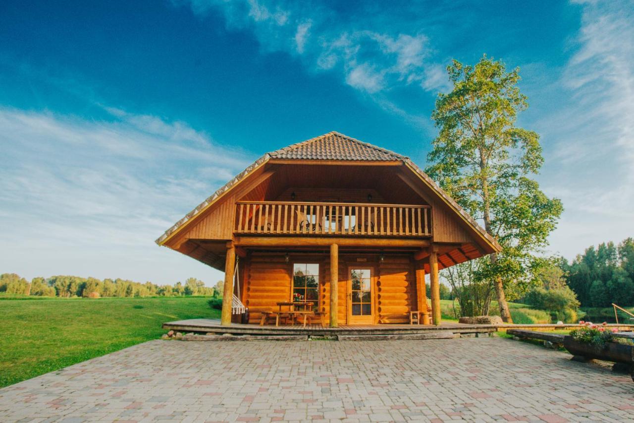 Holiday home Brivdienu Maja Ar Pirti 