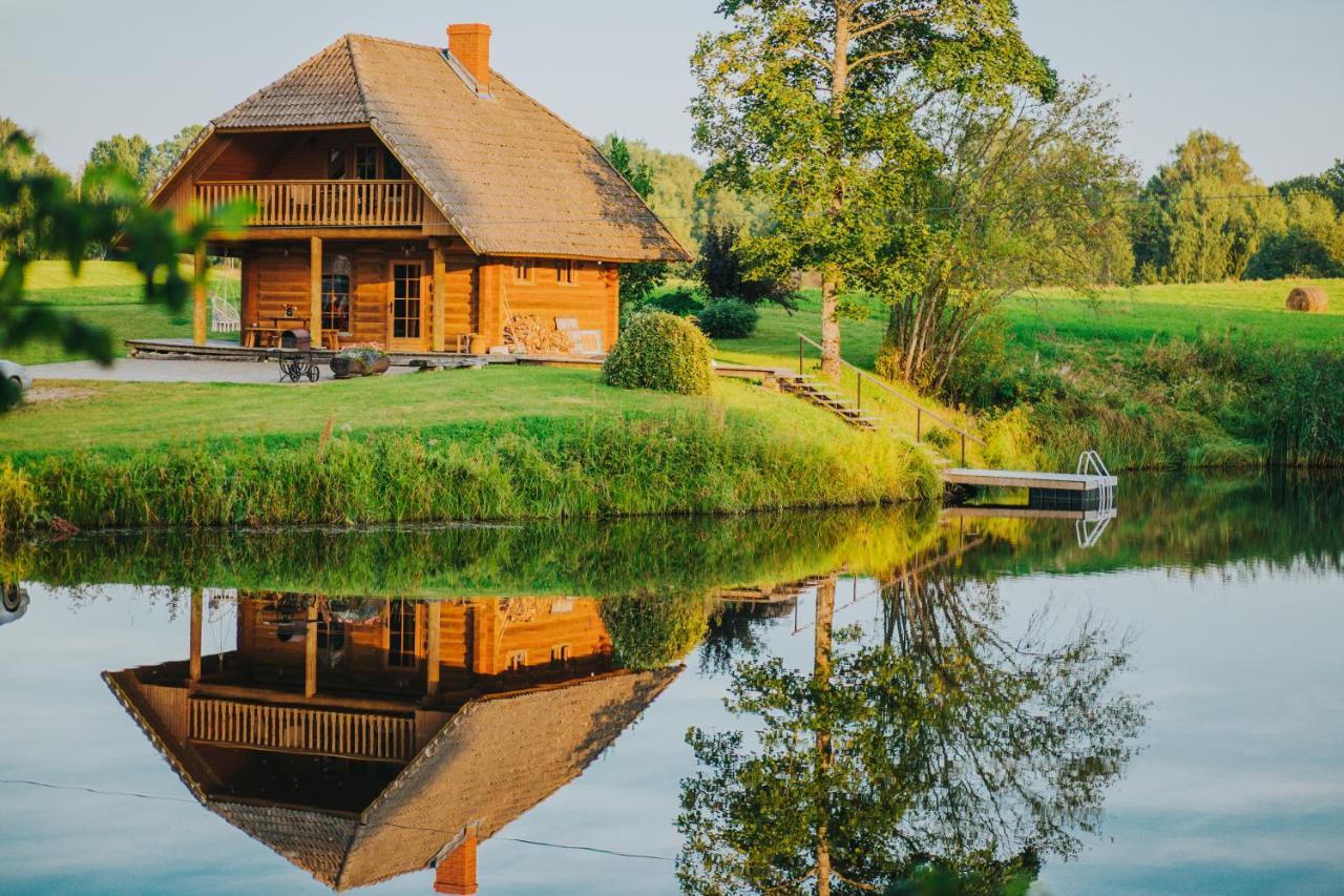Holiday home Brivdienu Maja Ar Pirti 